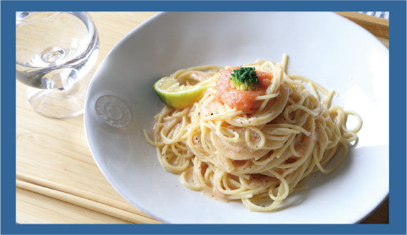 お昼は近くのカフェで休憩　午後も頑張ろう！